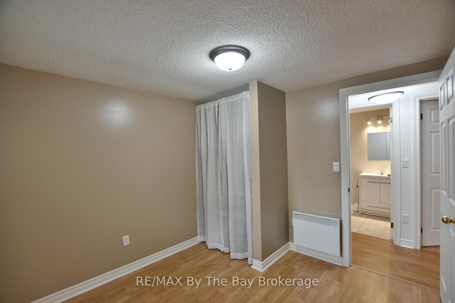 Photo 15 of 11 Caribbean Drive, Wasaga Beach — HOMEH