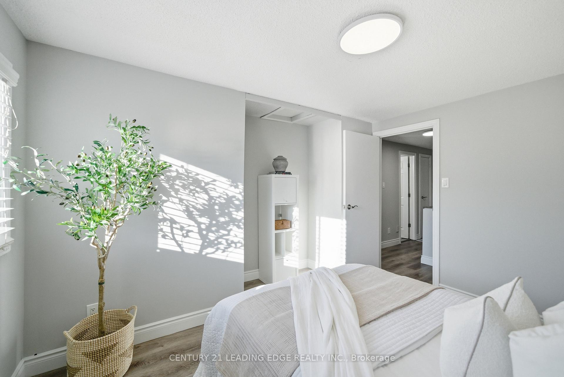 Photo 40 of 42 Harman Drive, Ajax, Central — HOMEH