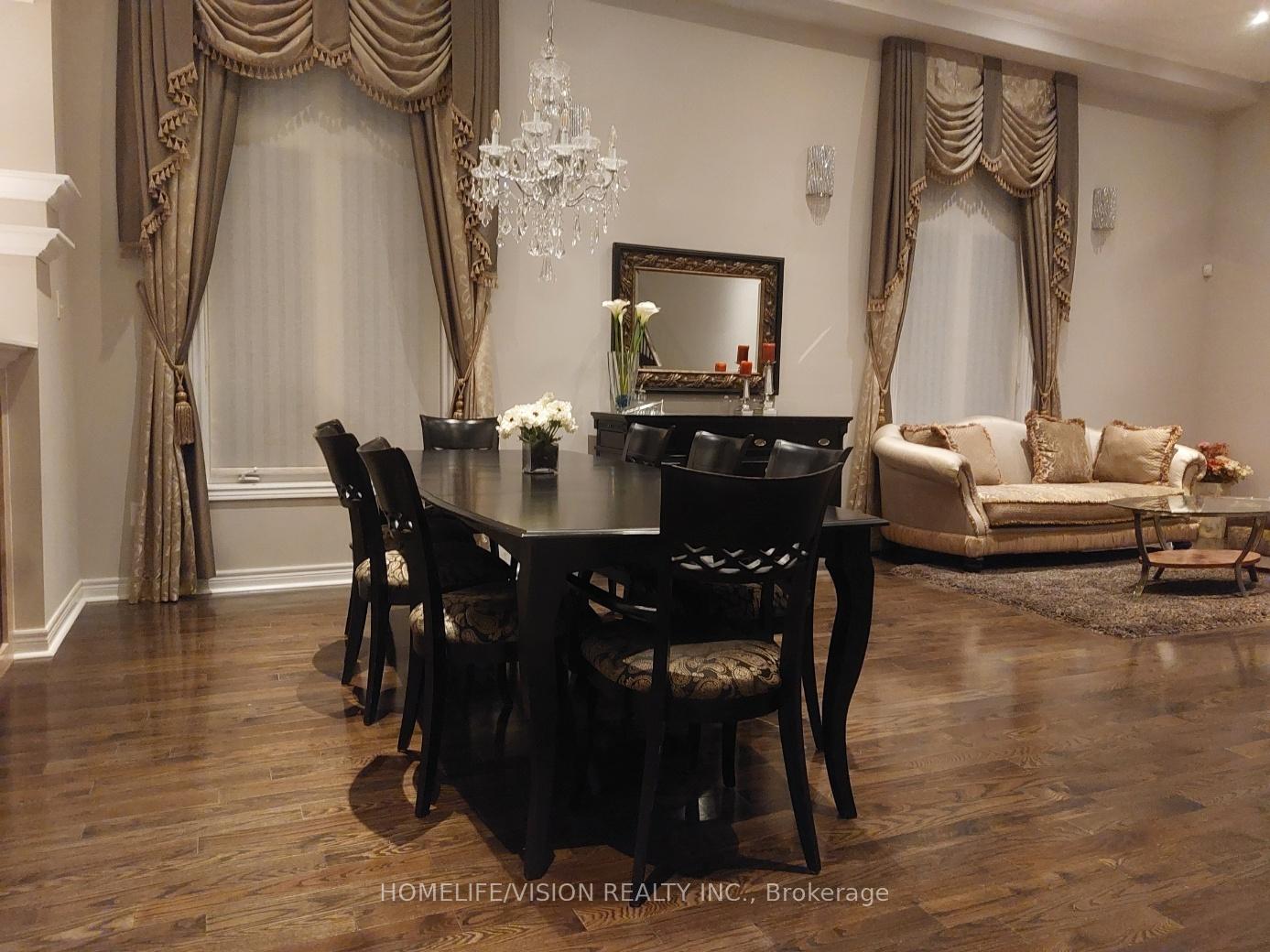 Photo 6 of 26 Ascalon Drive, Vaughan, Patterson — HOMEH