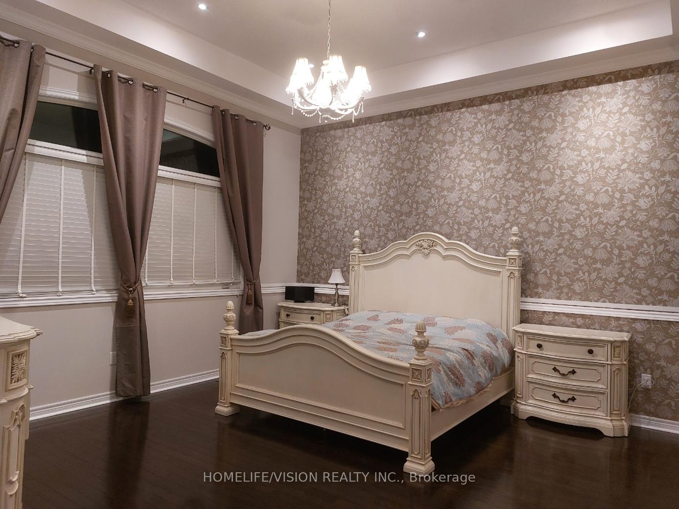 Photo 14 of 26 Ascalon Drive, Vaughan, Patterson — HOMEH