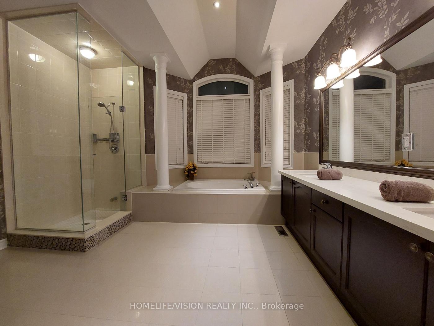 Photo 15 of 26 Ascalon Drive, Vaughan, Patterson — HOMEH