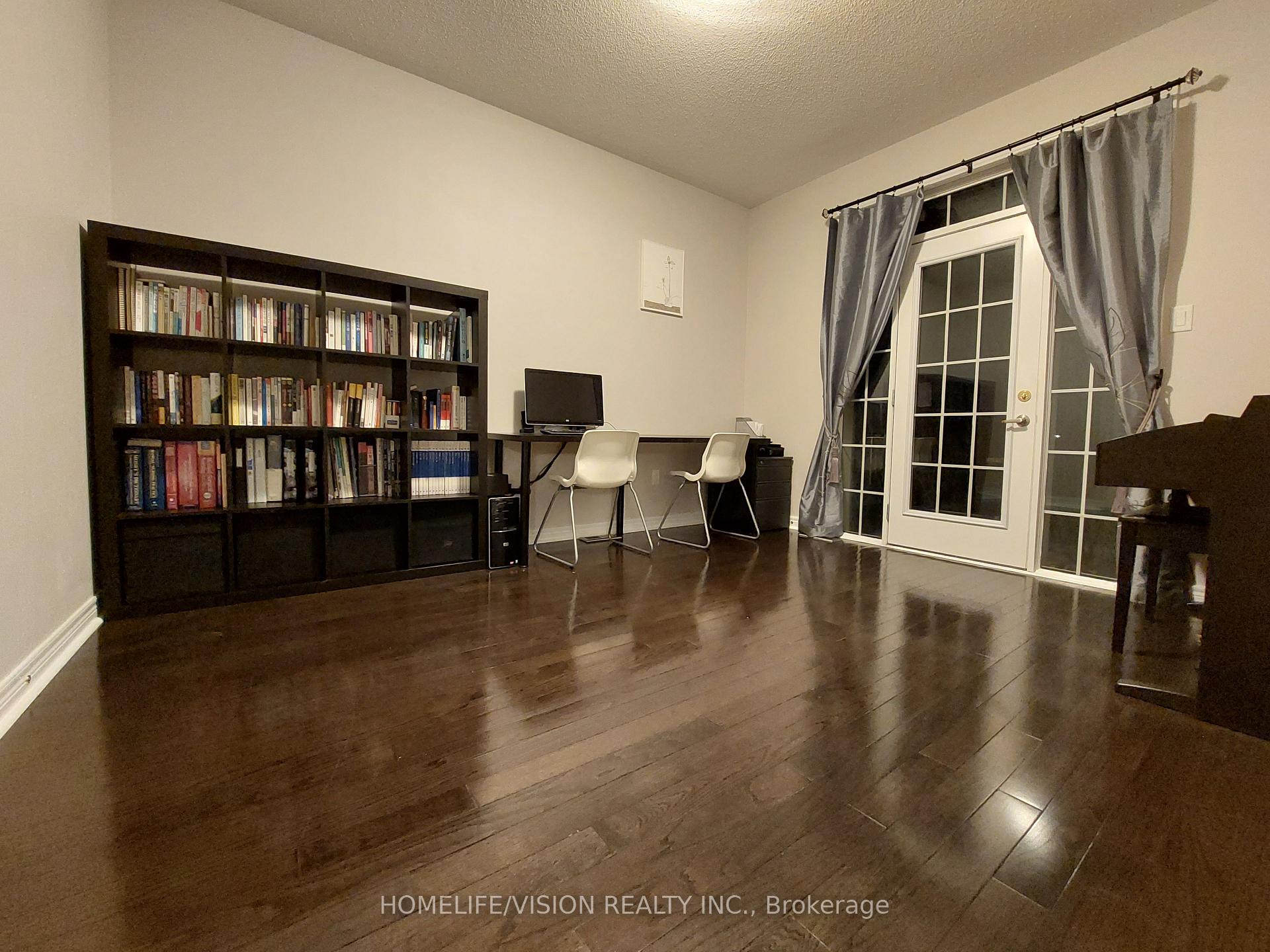 Photo 20 of 26 Ascalon Drive, Vaughan, Patterson — HOMEH