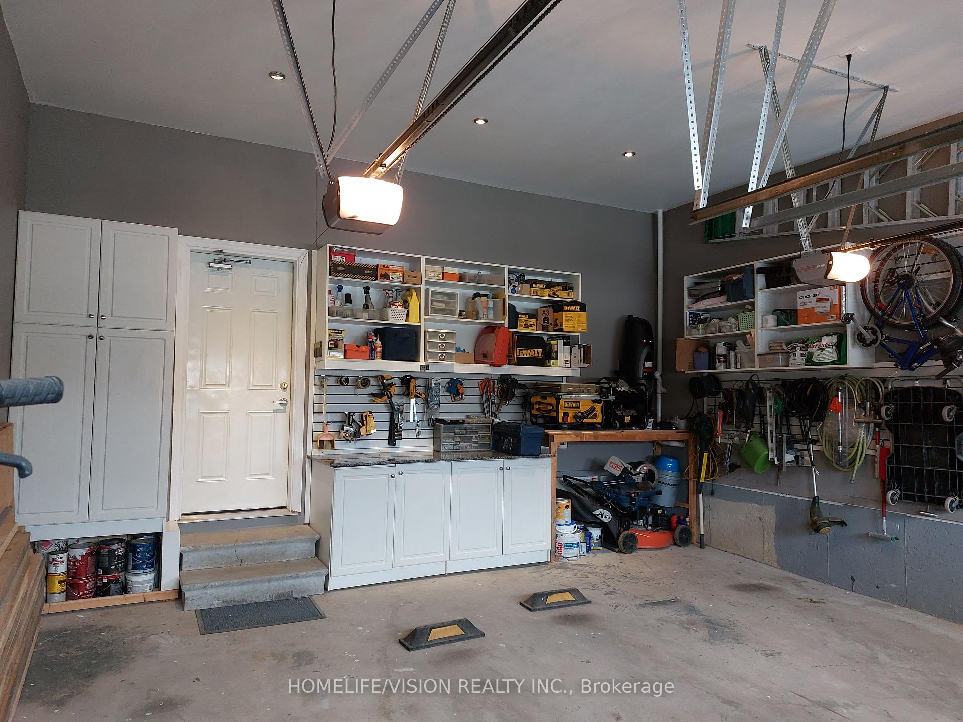 Photo 27 of 26 Ascalon Drive, Vaughan, Patterson — HOMEH