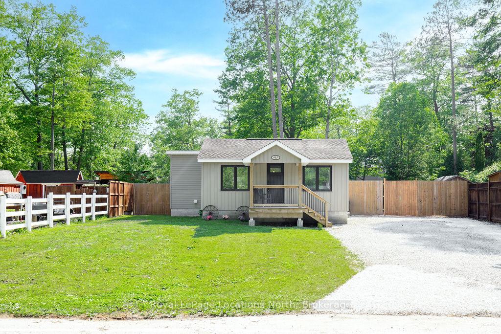 Front of 497 Oxbow Park Drive