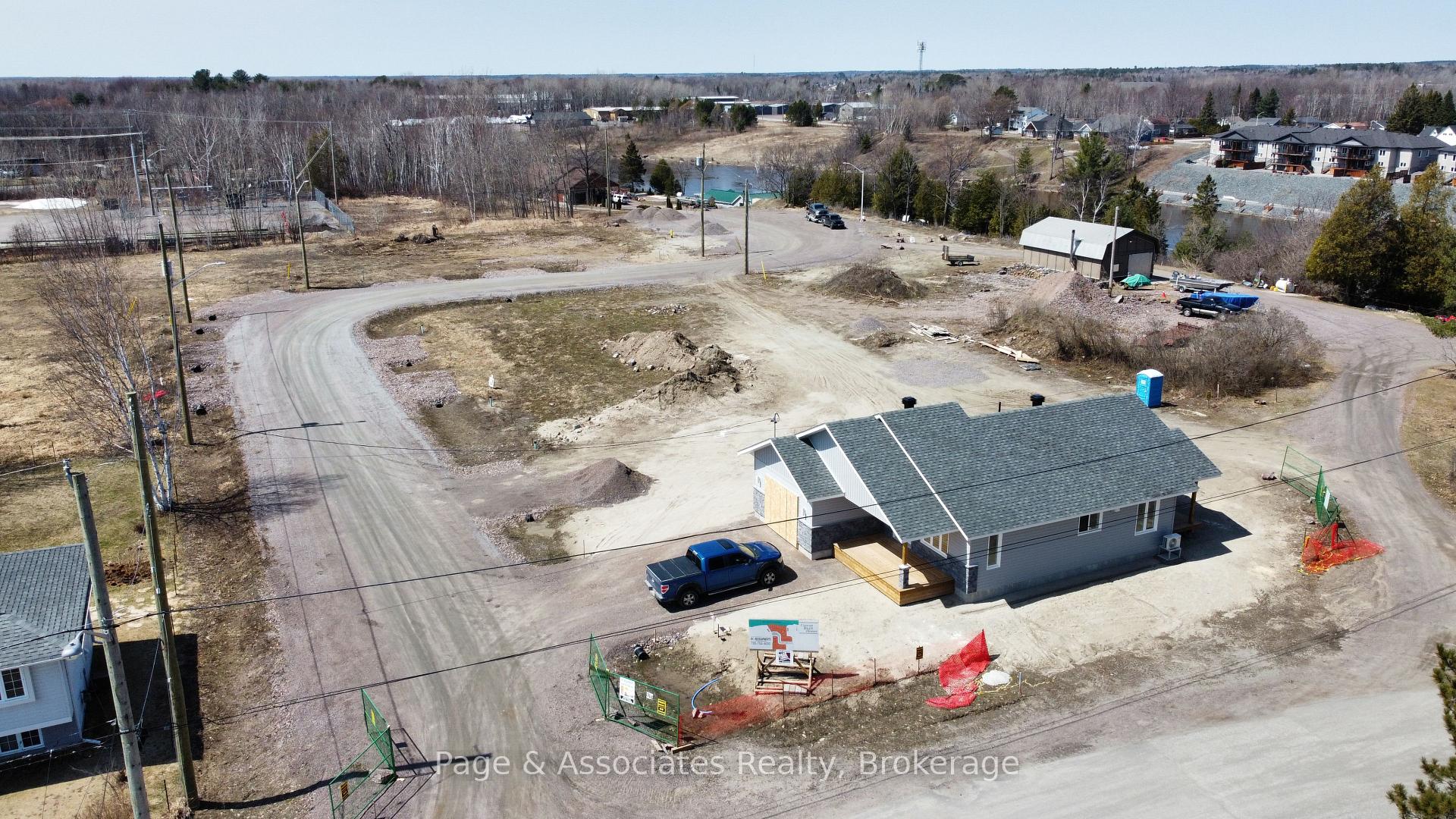 Photo 6 of 6 Moon Court, West Nipissing, Sturgeon Falls — HOMEH
