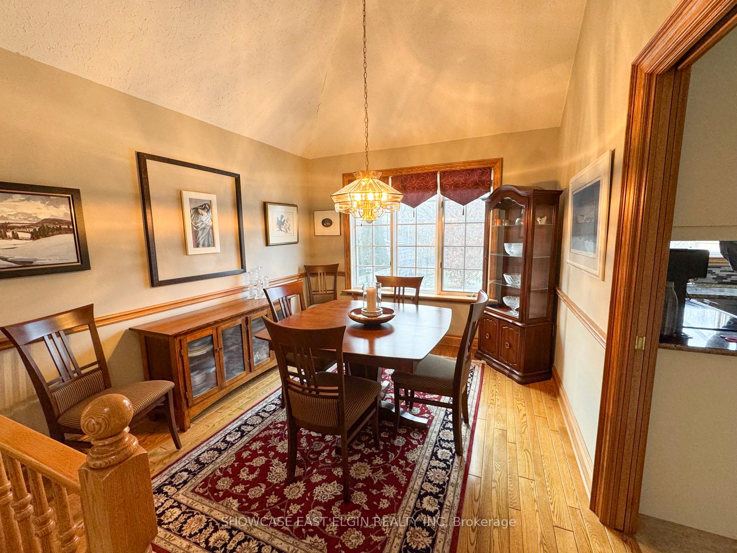 Photo 6 of 28 Sinclair Crescent, Aylmer — HOMEH