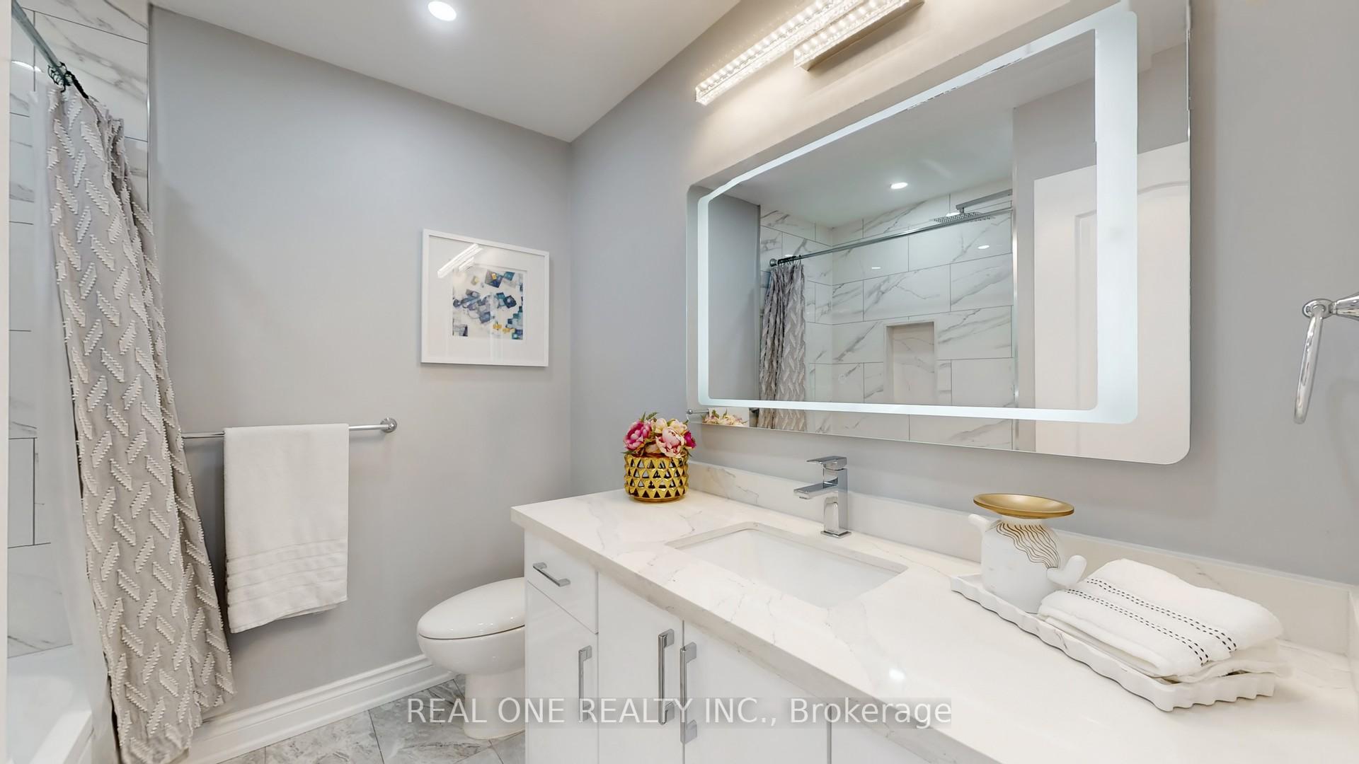 Photo 32 of 28 Todman Lane, Markham, Wismer — HOMEH