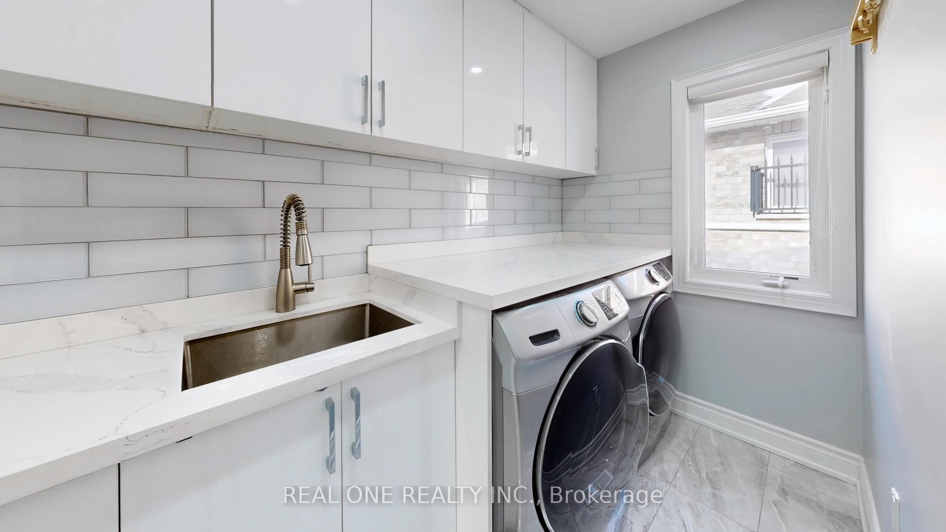 Photo 35 of 28 Todman Lane, Markham, Wismer — HOMEH