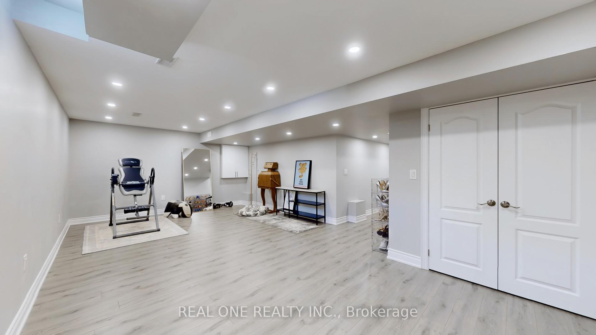 Photo 36 of 28 Todman Lane, Markham, Wismer — HOMEH