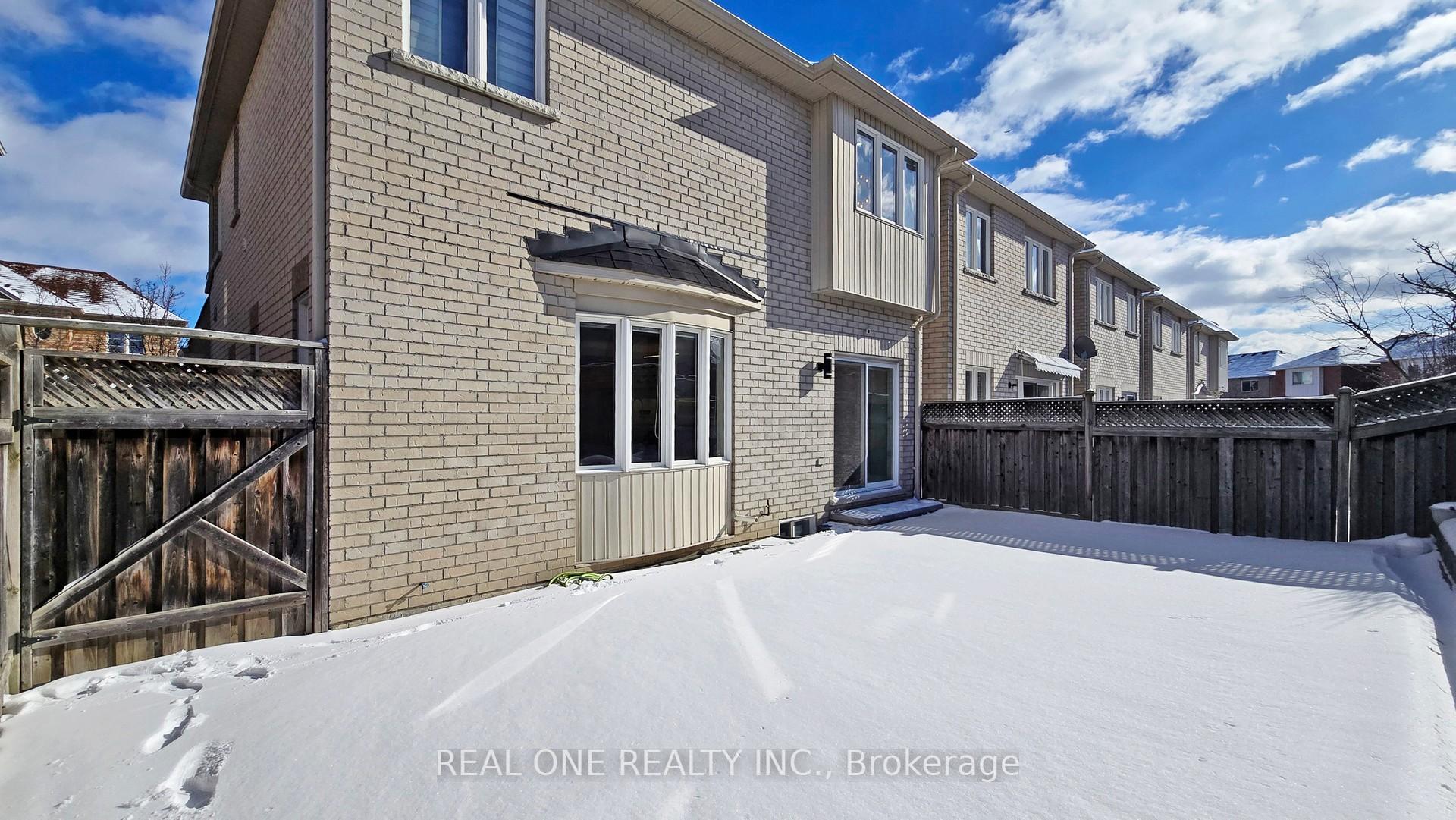 Photo 41 of 28 Todman Lane, Markham, Wismer — HOMEH