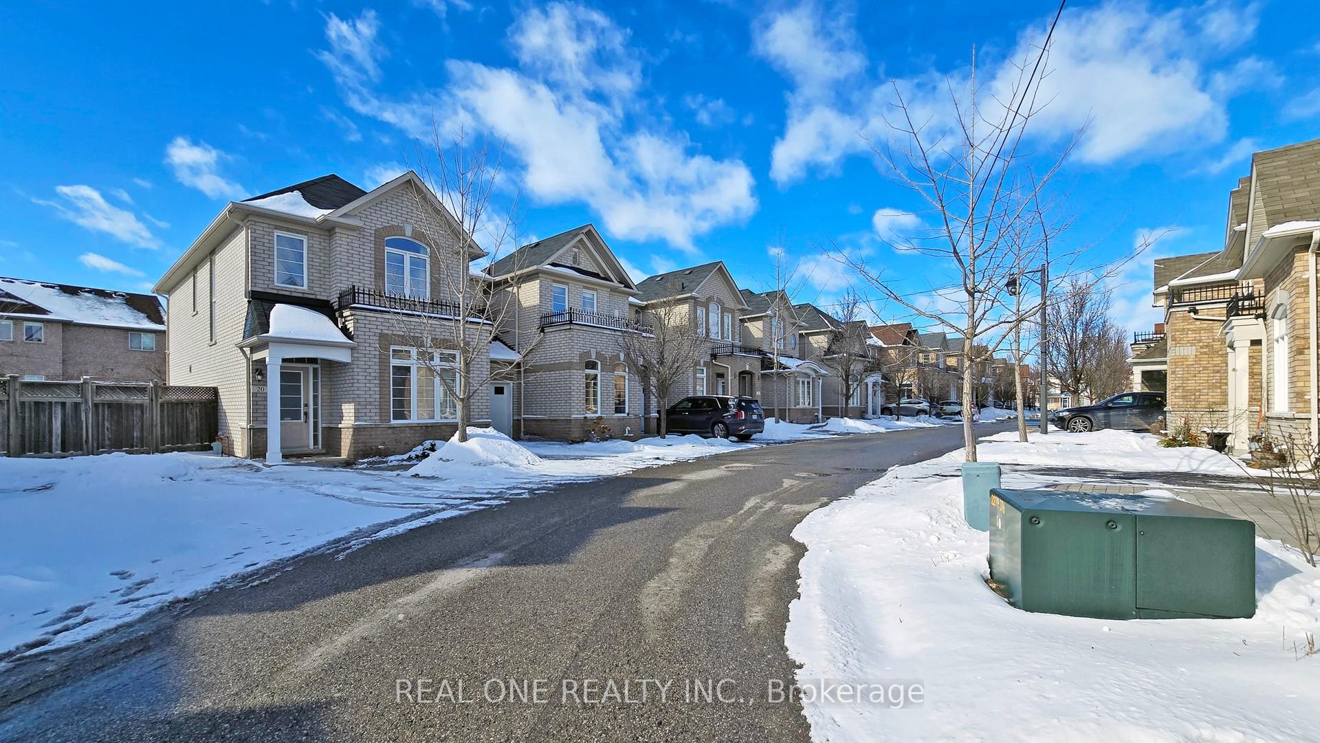 Photo 46 of 28 Todman Lane, Markham, Wismer — HOMEH
