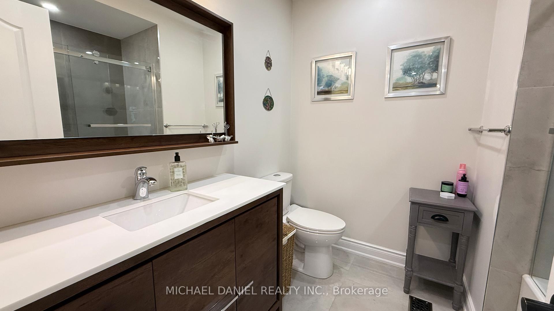 Photo 26 of 48 Whisperwood Road, Vaughan, Patterson — HOMEH