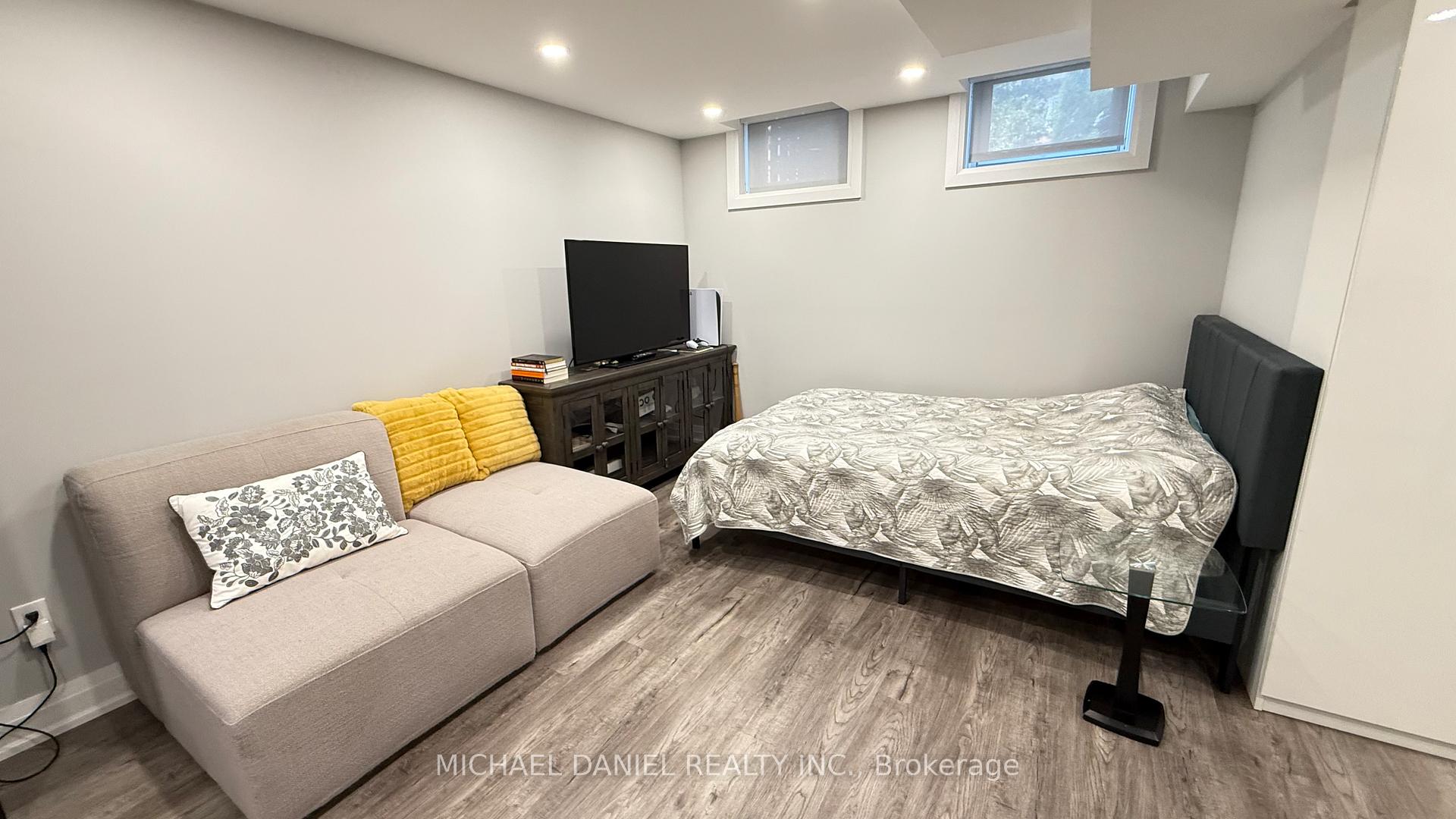 Photo 31 of 48 Whisperwood Road, Vaughan, Patterson — HOMEH