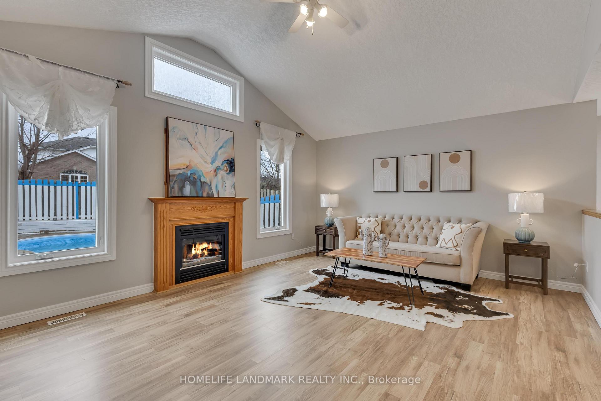 Photo 7 of 434 Sandy Cove Crescent, Waterloo — HOMEH
