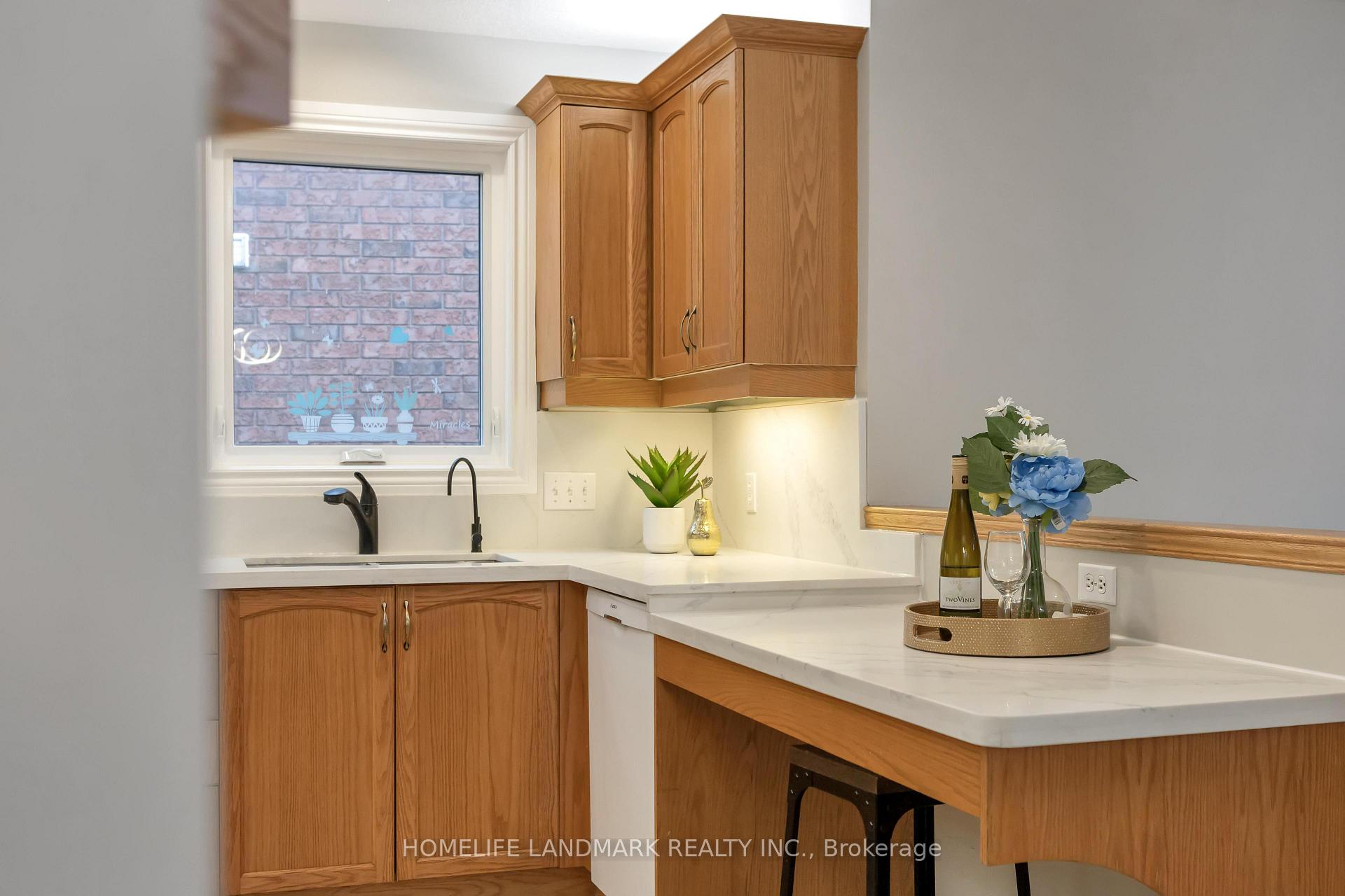 Photo 15 of 434 Sandy Cove Crescent, Waterloo — HOMEH