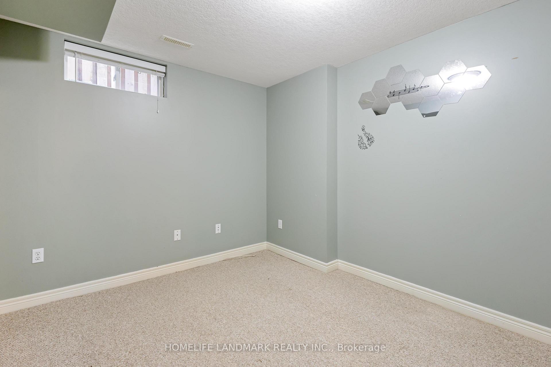 Photo 36 of 434 Sandy Cove Crescent, Waterloo — HOMEH