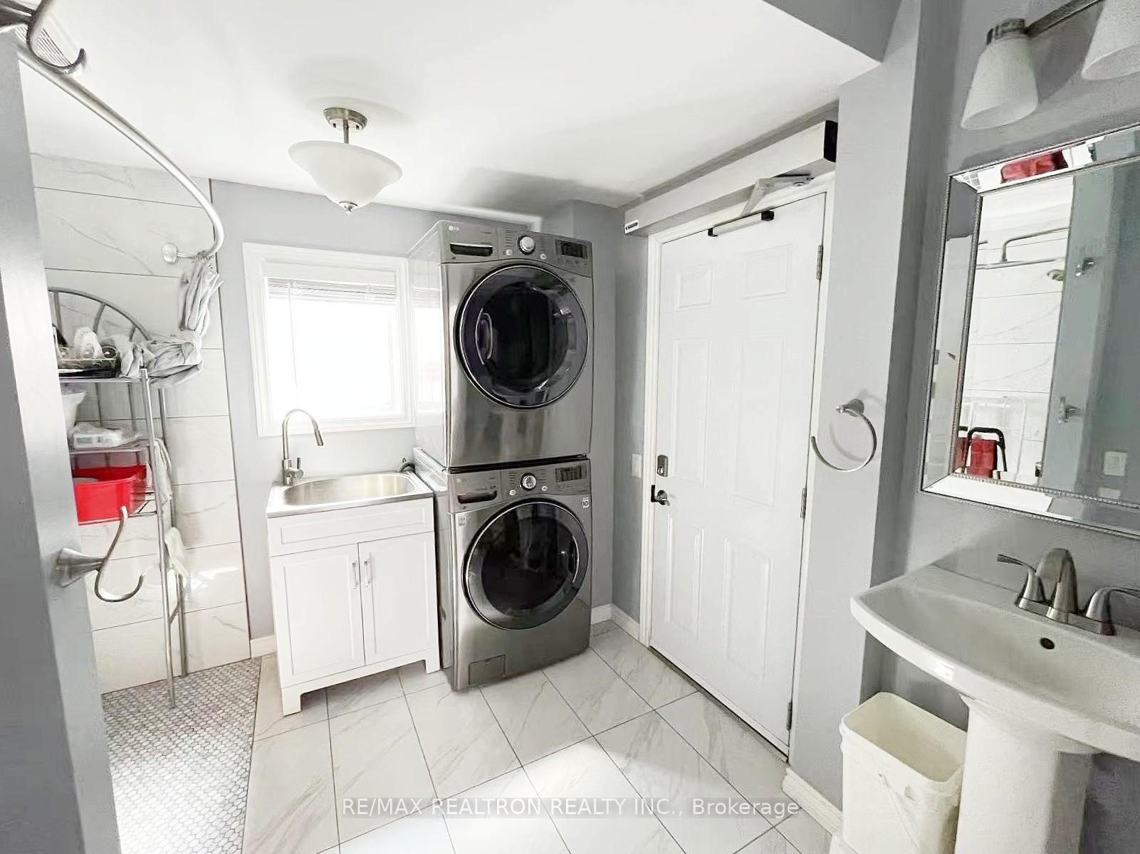 Photo 11 of Unit (1 Bedroom), 4 Twin Streams Road, Whitby, Williamsburg — HOMEH