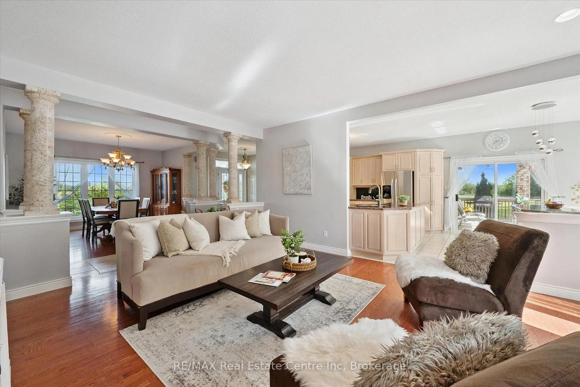 Photo 6 of 5946 Wellington Rd 86, Woolwich — HOMEH