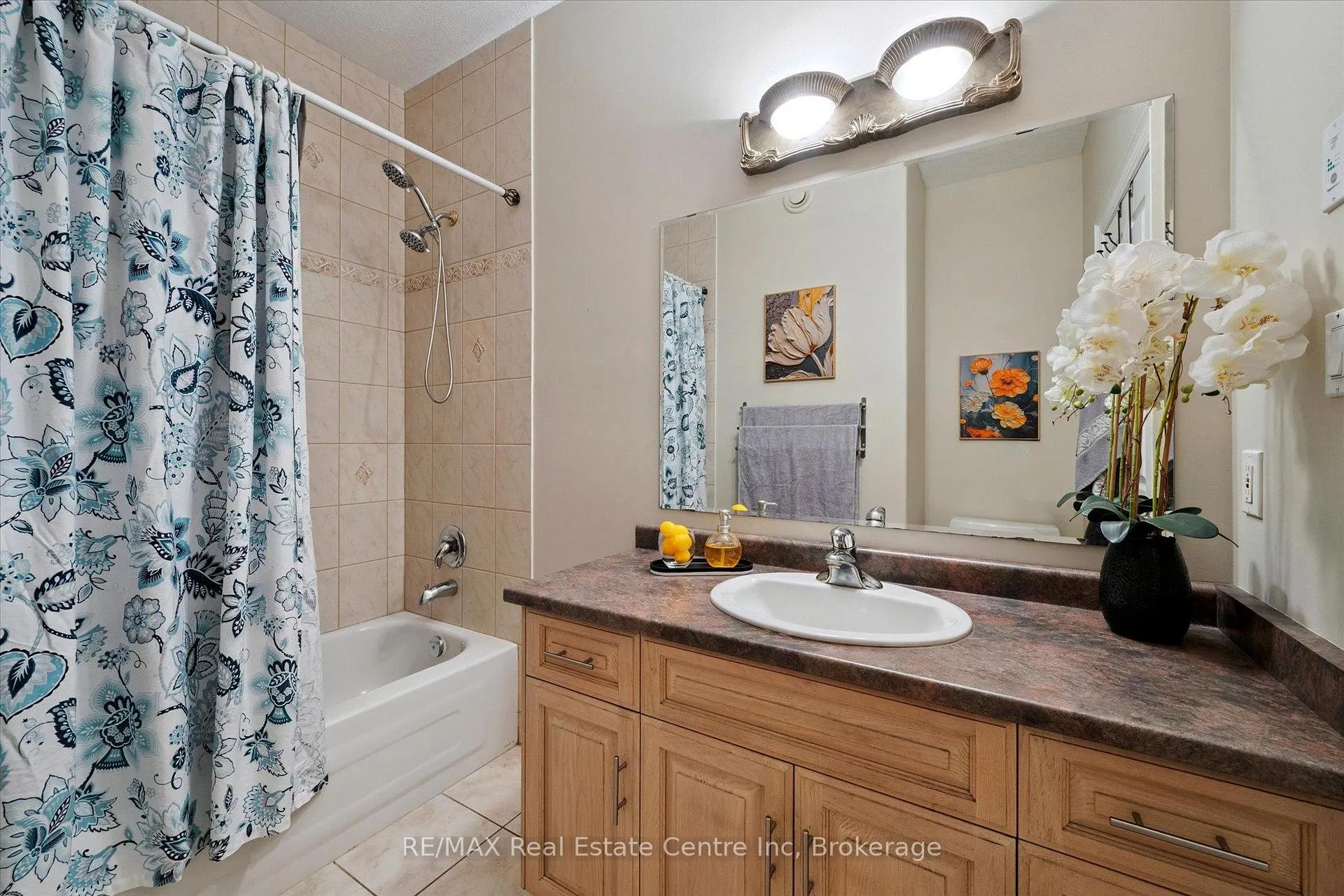 Photo 20 of 5946 Wellington Rd 86, Woolwich — HOMEH