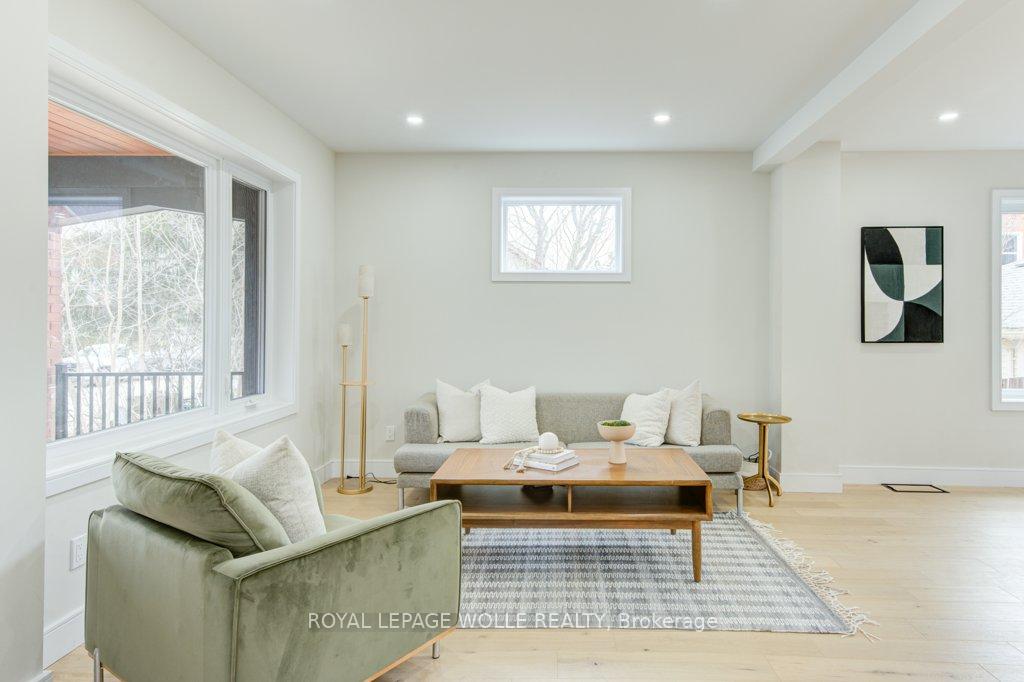 Photo 4 of 176 Esson Street, Waterloo — HOMEH