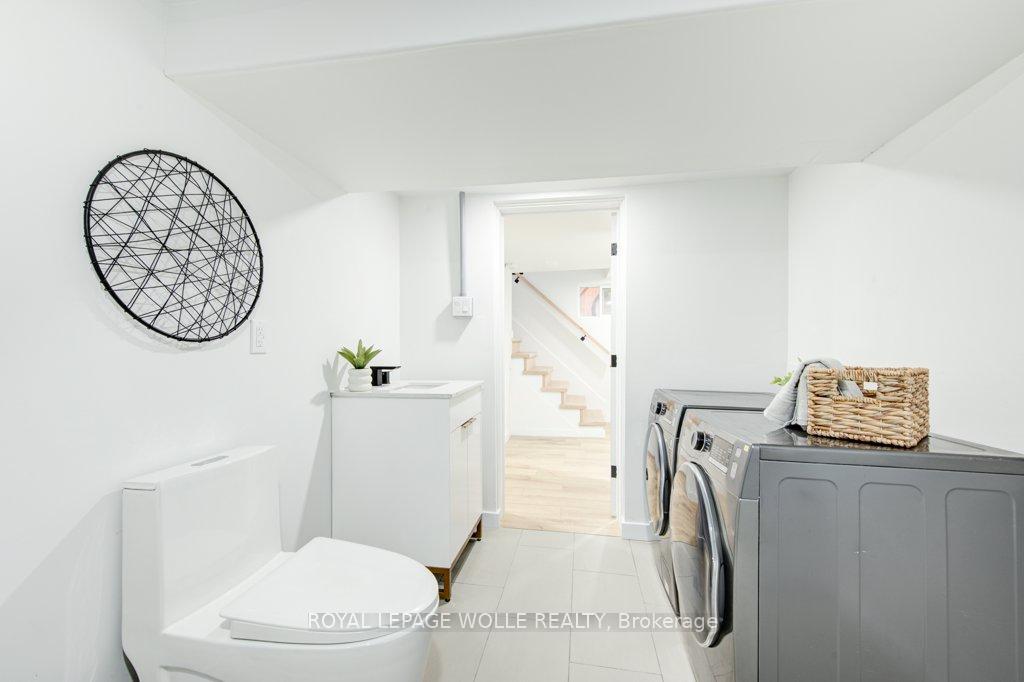Photo 23 of 176 Esson Street, Waterloo — HOMEH