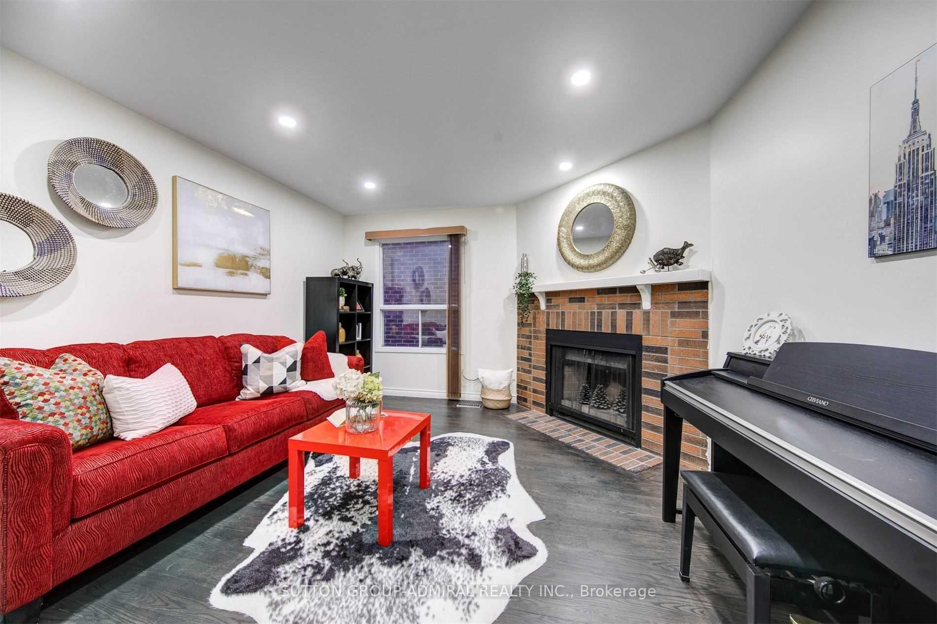 Photo 7 of Unit Upper Level, 113 Jaimie Road, Vaughan, Brownridge — HOMEH