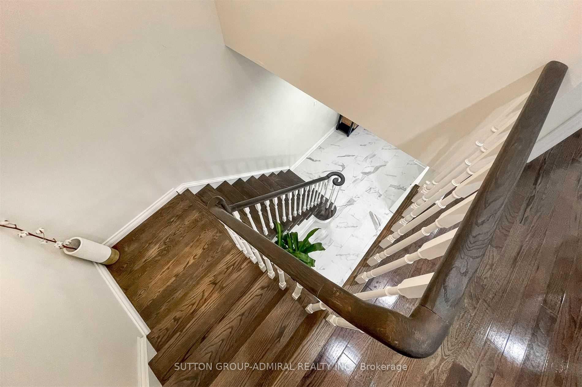 Photo 19 of Unit Upper Level, 113 Jaimie Road, Vaughan, Brownridge — HOMEH