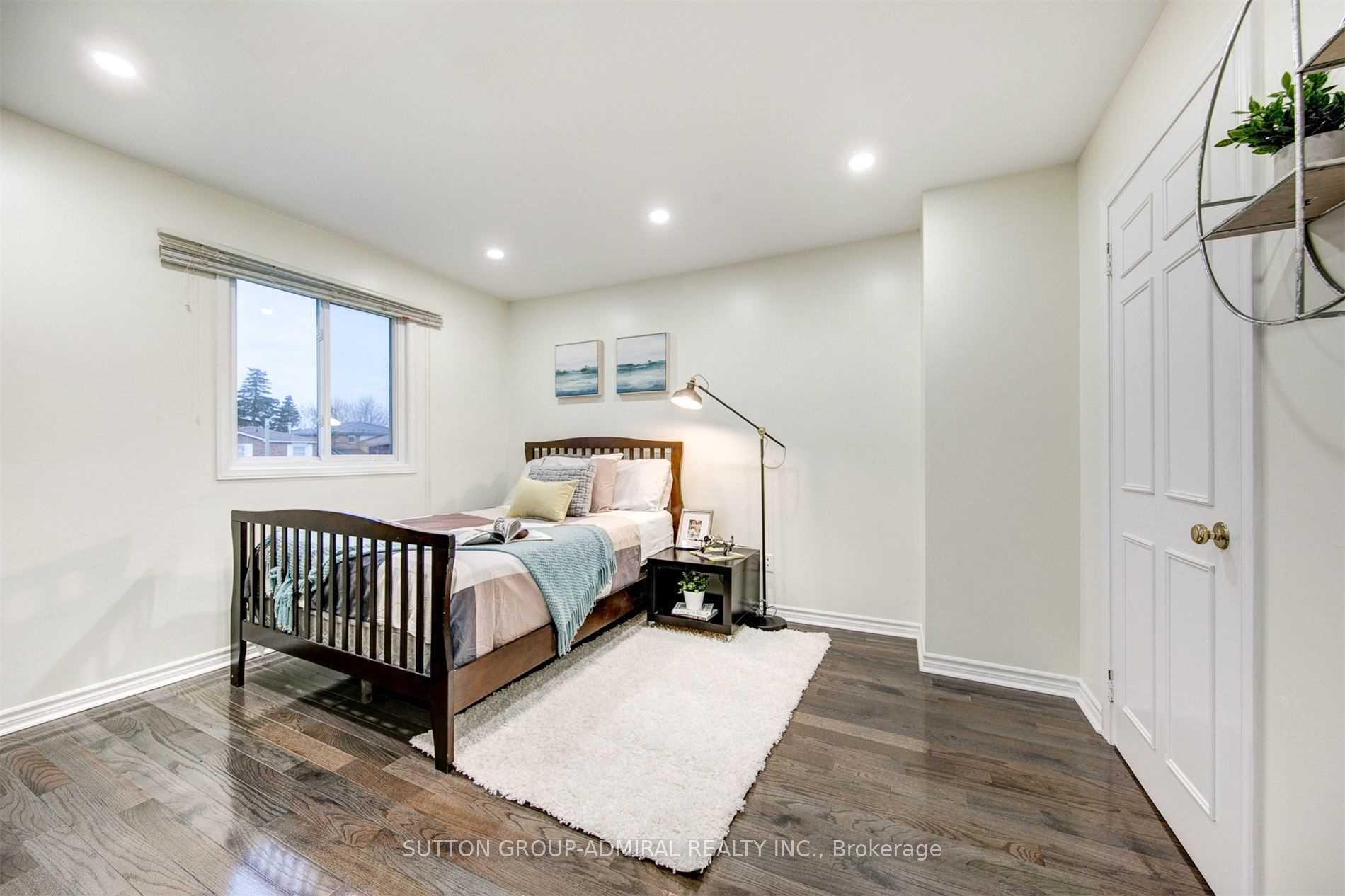 Photo 23 of Unit Upper Level, 113 Jaimie Road, Vaughan, Brownridge — HOMEH