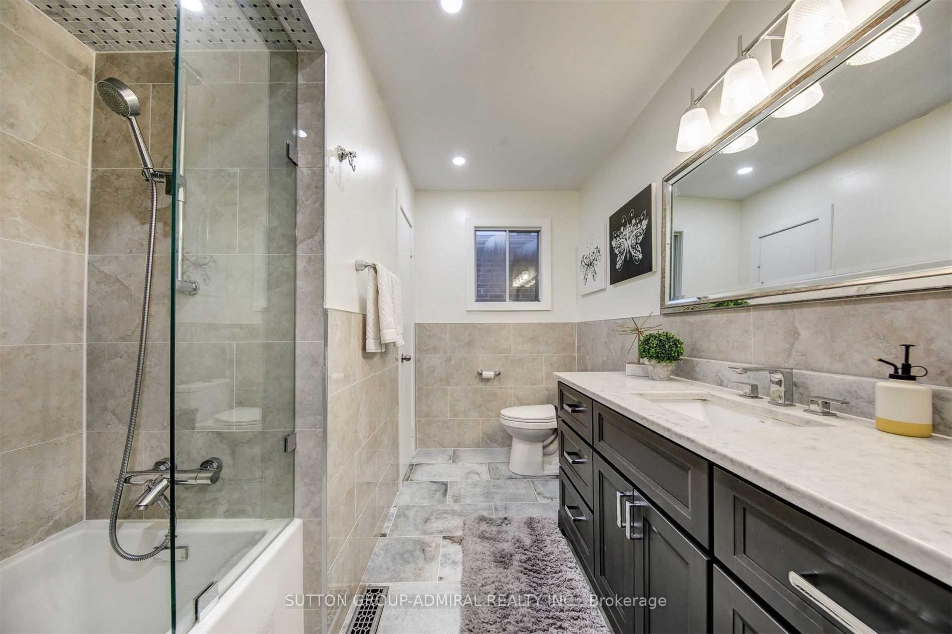 Photo 25 of Unit Upper Level, 113 Jaimie Road, Vaughan, Brownridge — HOMEH