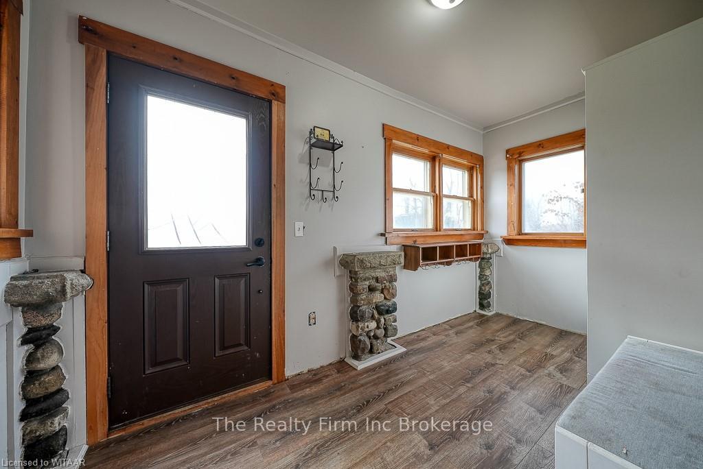 Photo 4 of 376548 37TH Line, Zorra, Brooksdale — HOMEH