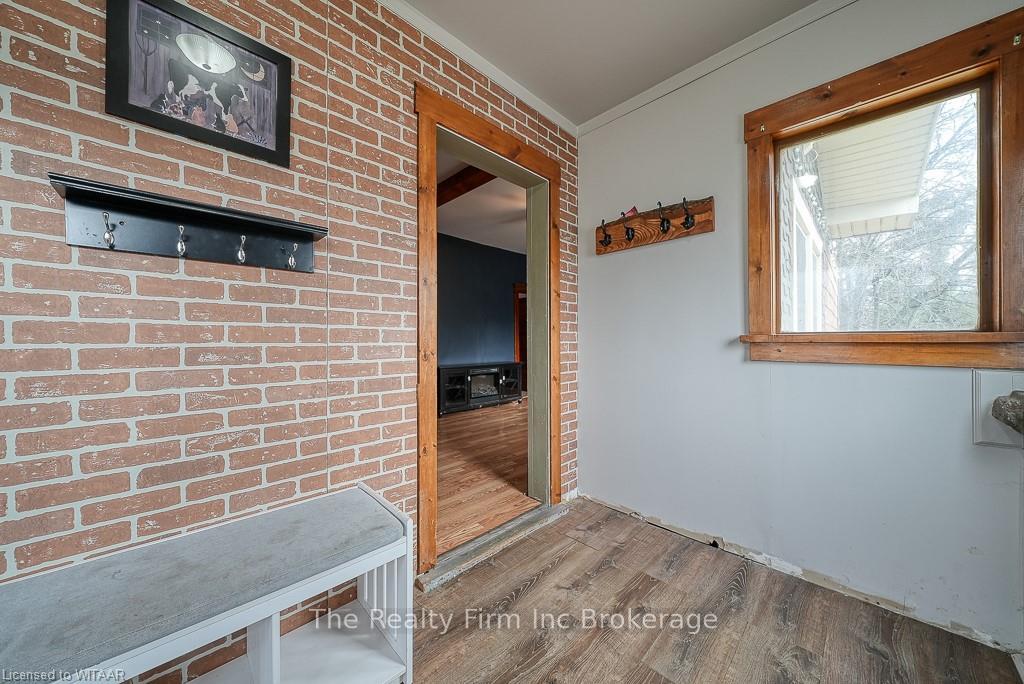 Photo 5 of 376548 37TH Line, Zorra, Brooksdale — HOMEH