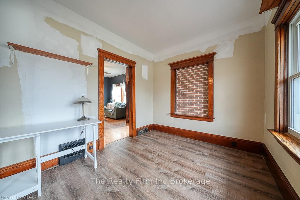 Photo 24 of 376548 37TH Line, Zorra, Brooksdale — HOMEH