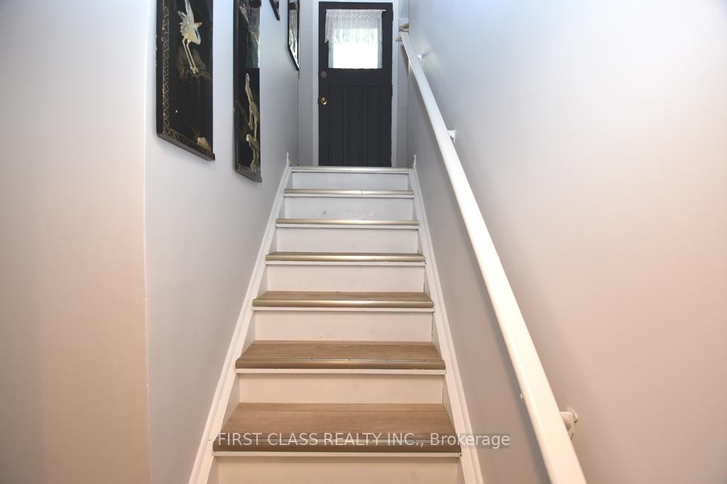 Photo 5 of Unit Bsmt, 108 Bowman Avenue, Whitby, Blue Grass Meadows — HOMEH