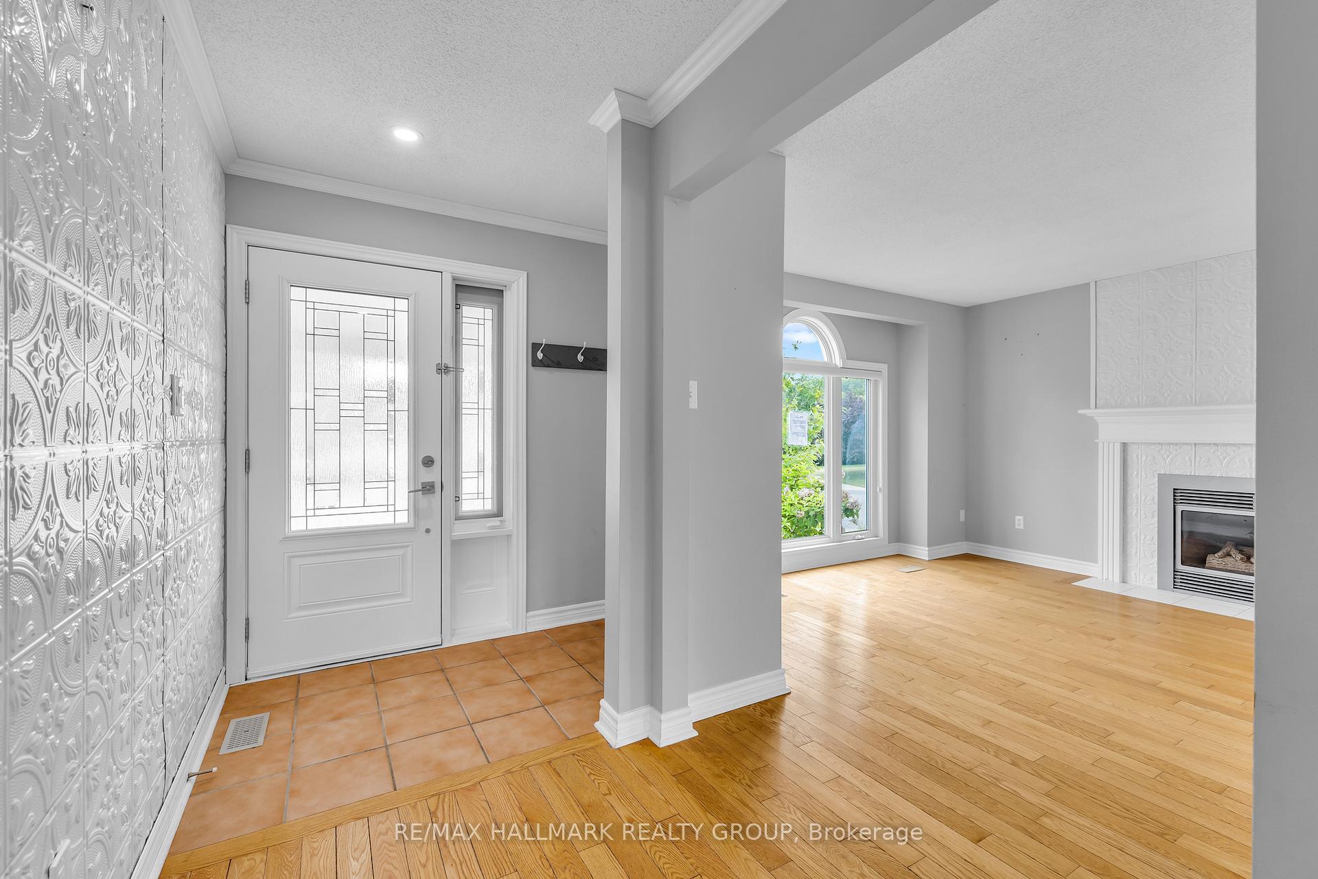 Photo 2 of 148 Charles Street, Arnprior — HOMEH
