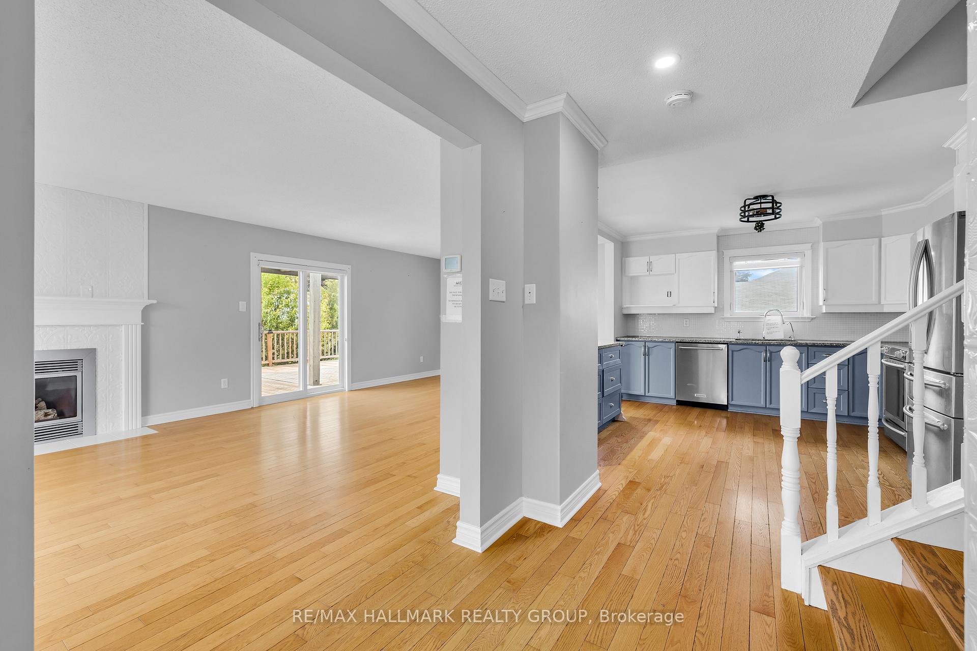 Photo 4 of 148 Charles Street, Arnprior — HOMEH