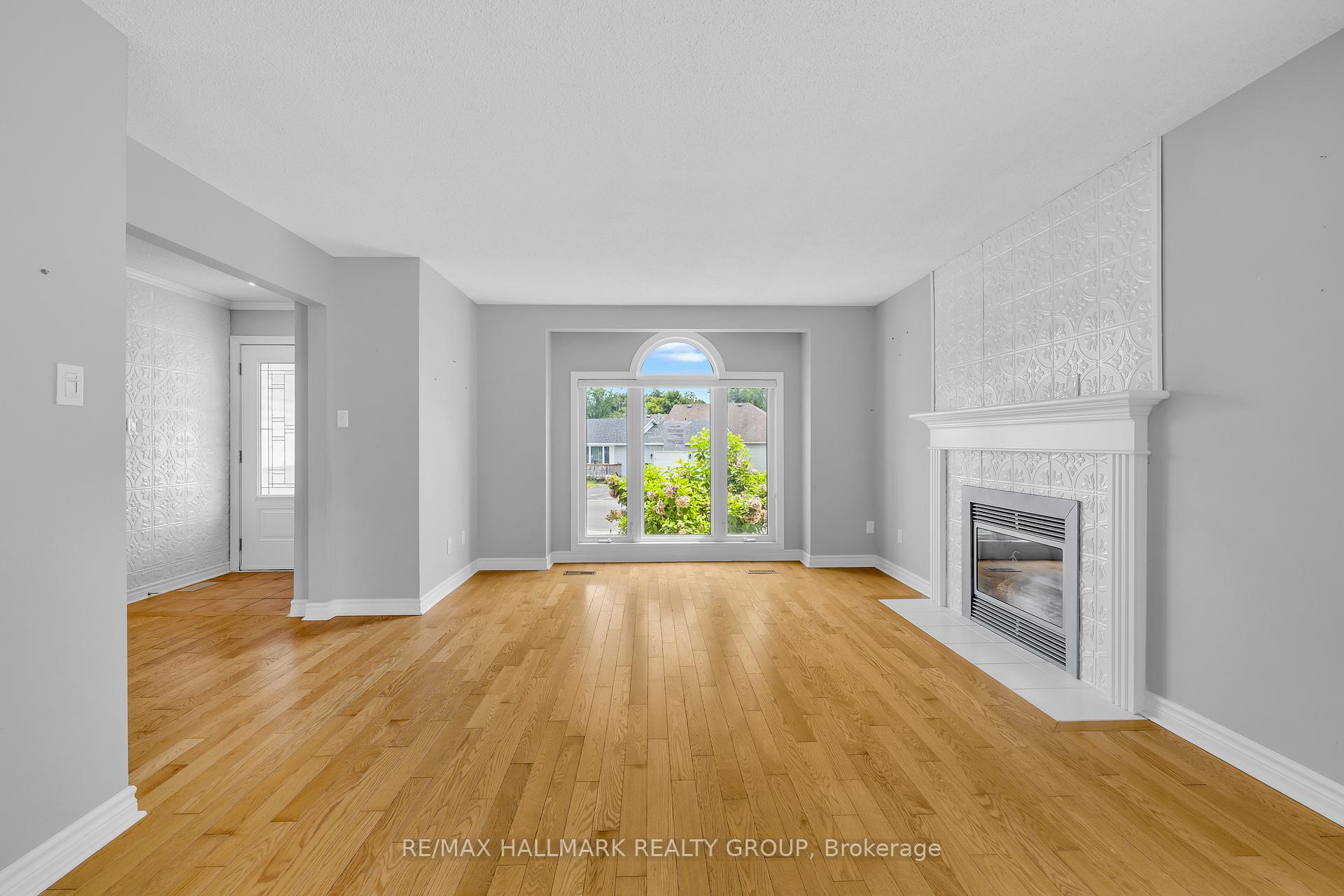 Photo 8 of 148 Charles Street, Arnprior — HOMEH