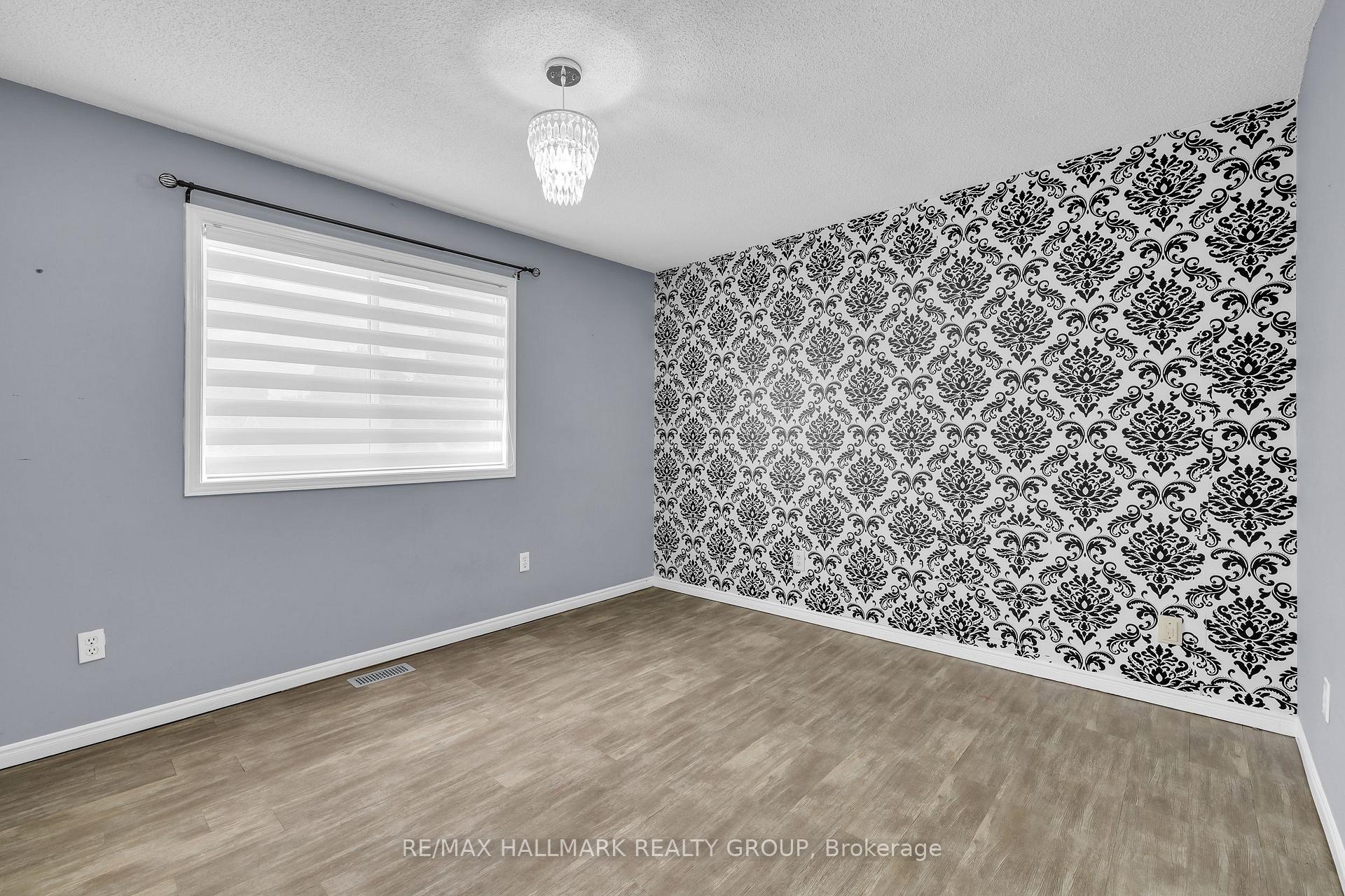 Photo 23 of 148 Charles Street, Arnprior — HOMEH