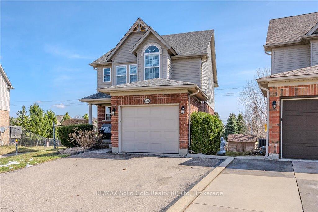 Photo 2 of 628 Bonavista Drive, Waterloo — HOMEH