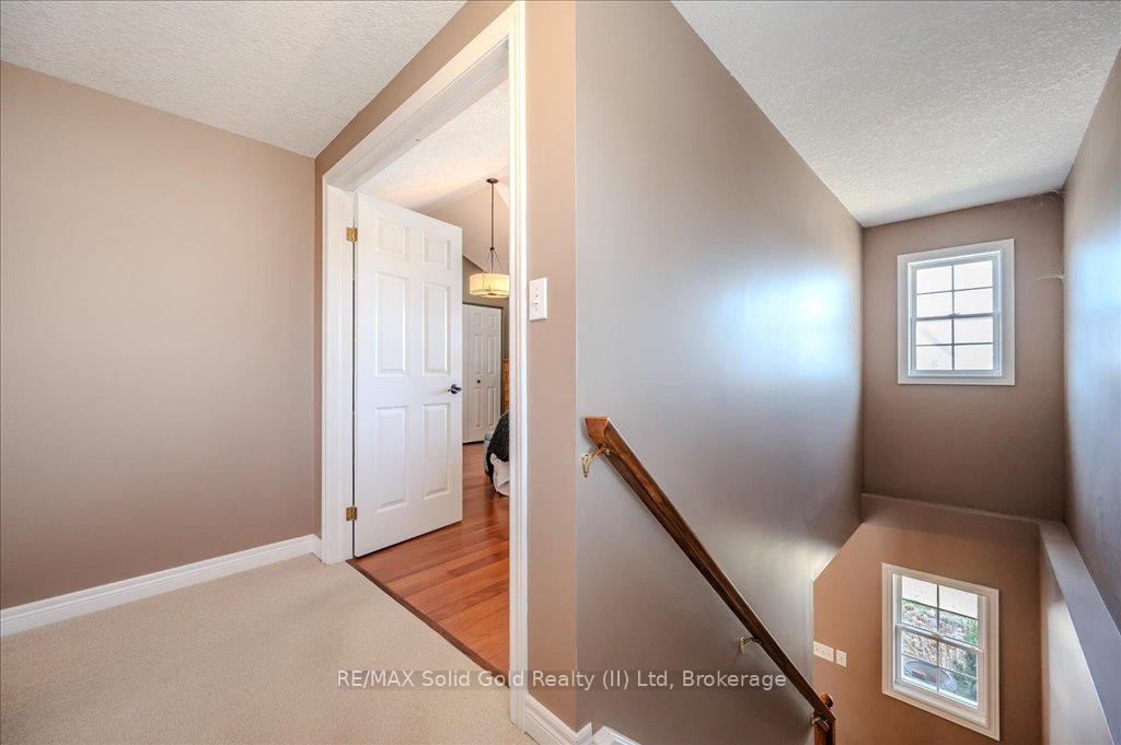 Photo 19 of 628 Bonavista Drive, Waterloo — HOMEH