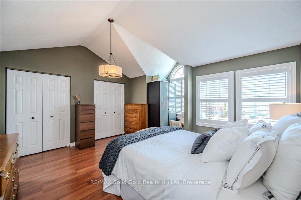 Photo 20 of 628 Bonavista Drive, Waterloo — HOMEH
