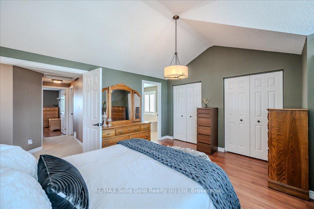 Photo 21 of 628 Bonavista Drive, Waterloo — HOMEH