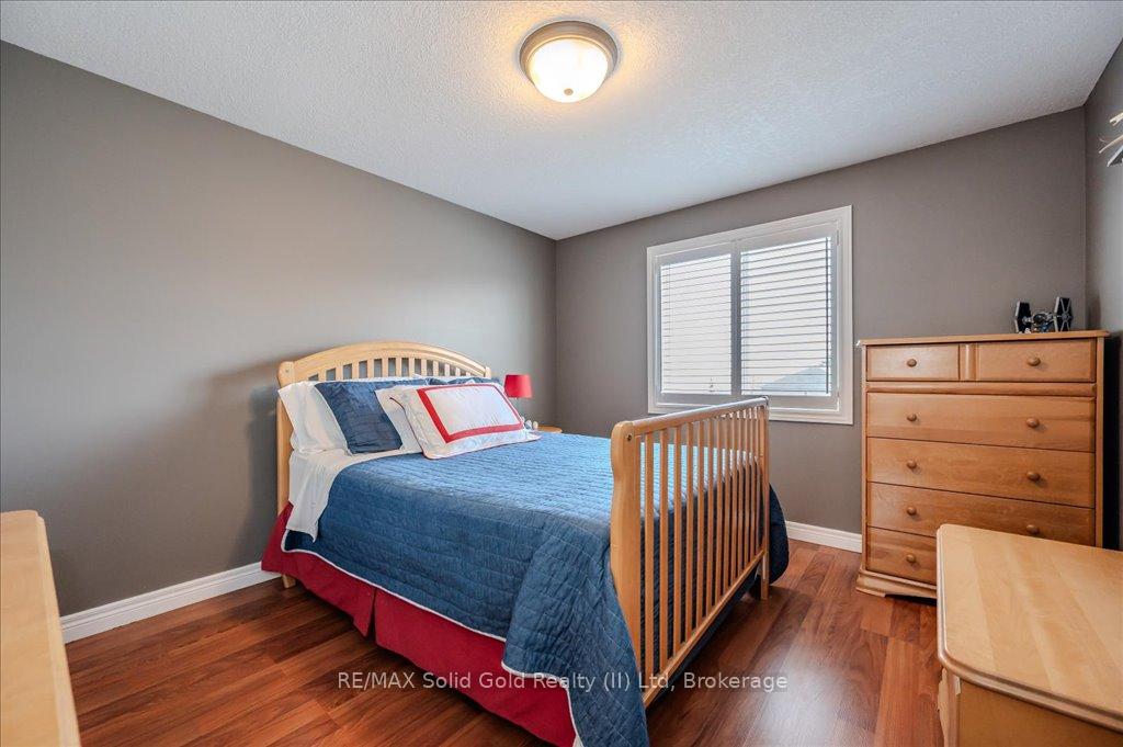 Photo 25 of 628 Bonavista Drive, Waterloo — HOMEH