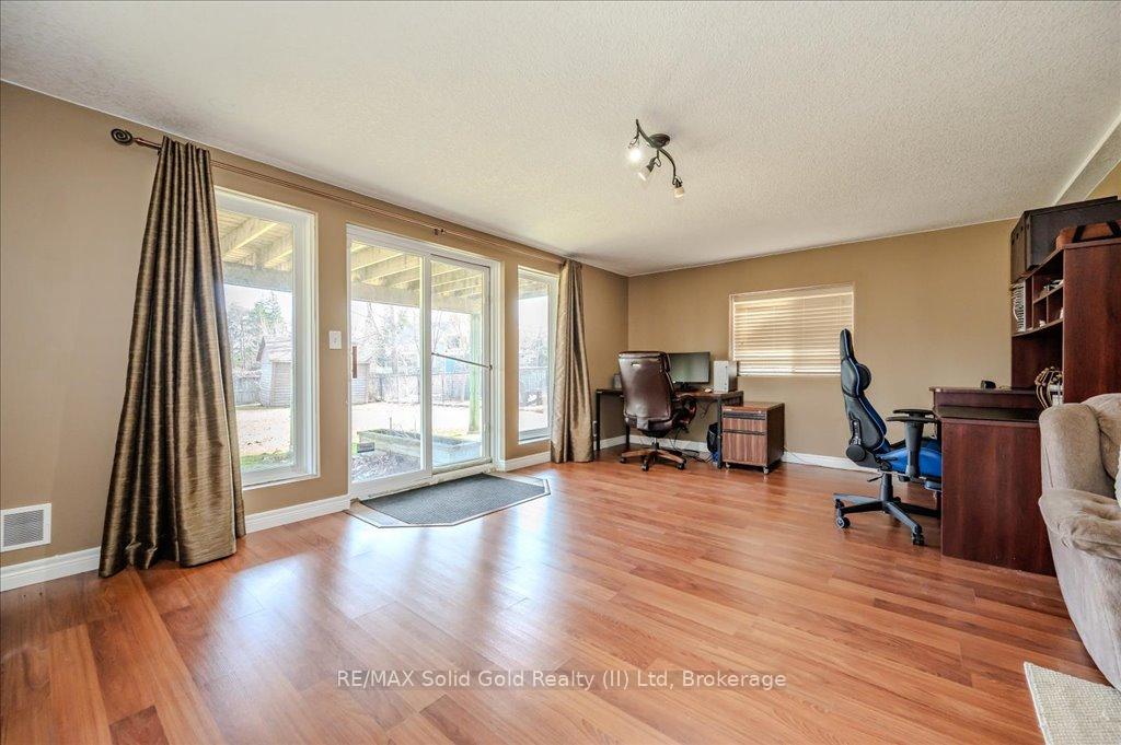 Photo 32 of 628 Bonavista Drive, Waterloo — HOMEH