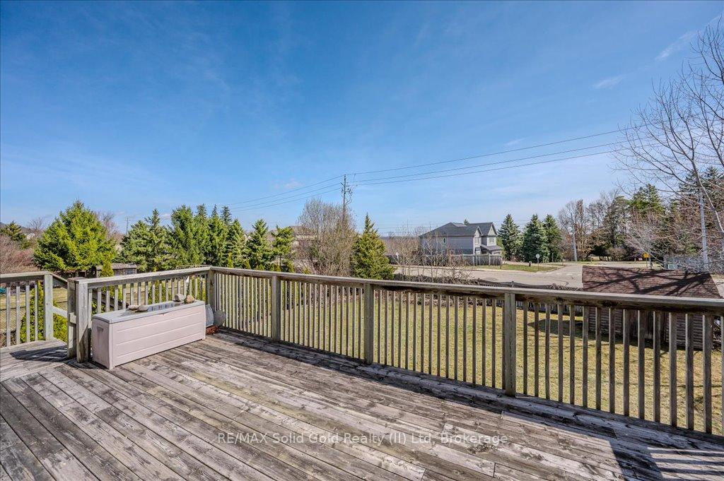 Photo 39 of 628 Bonavista Drive, Waterloo — HOMEH