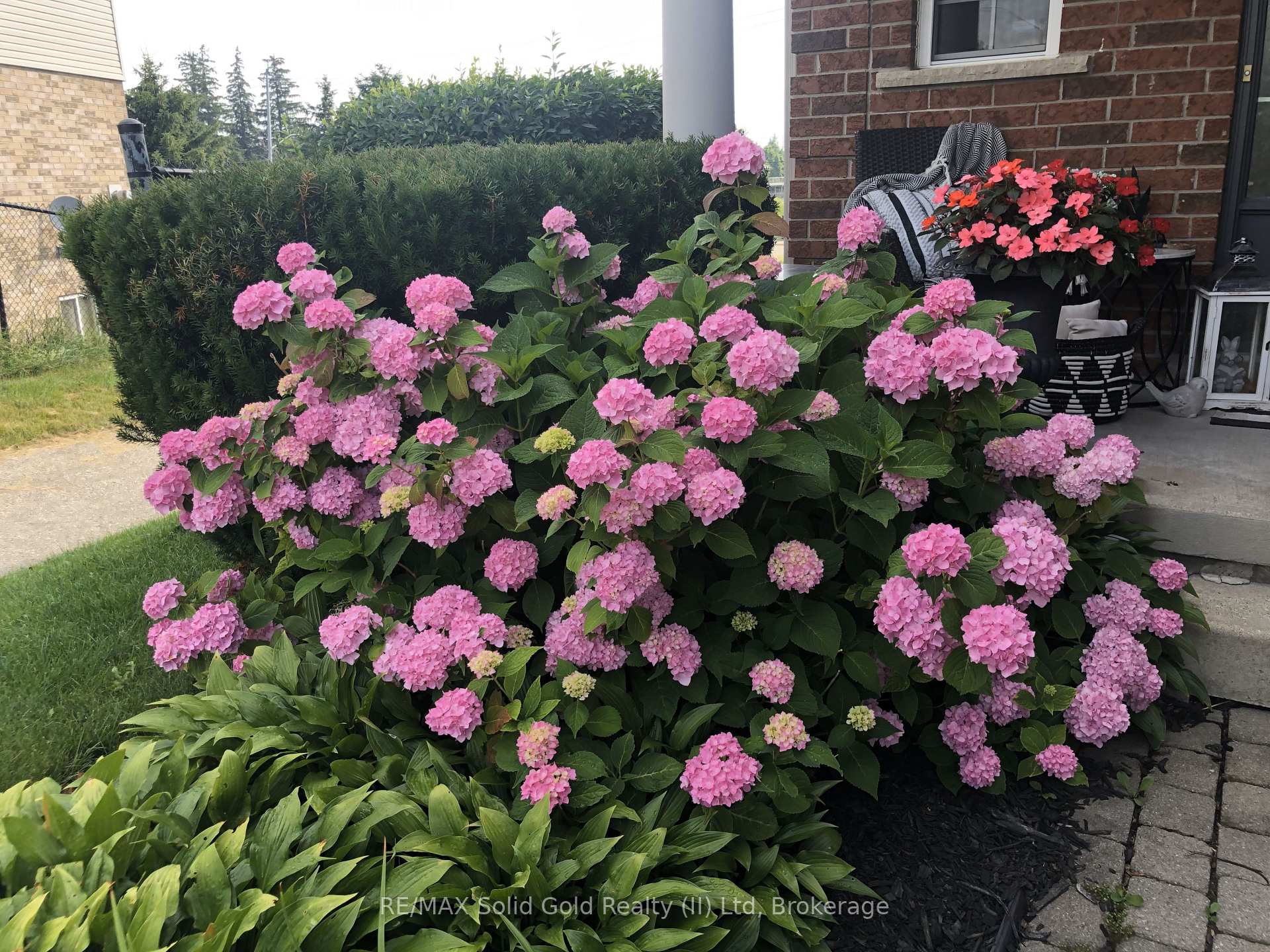 Photo 41 of 628 Bonavista Drive, Waterloo — HOMEH