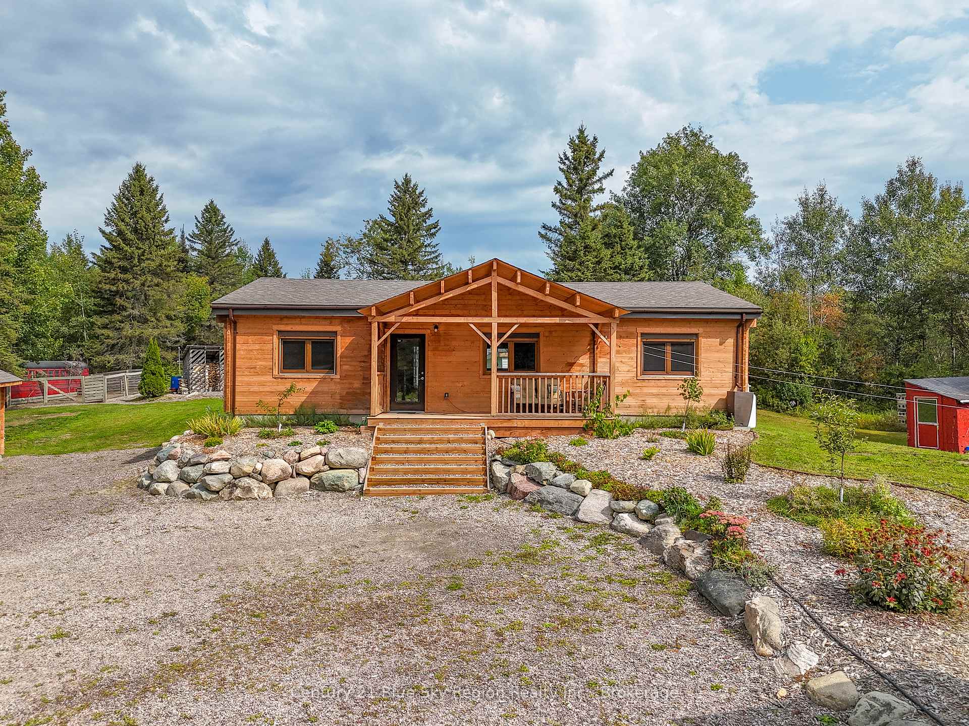 Photo 1 of 261 Bear Lake Road, West Nipissing, Verner — HOMEH