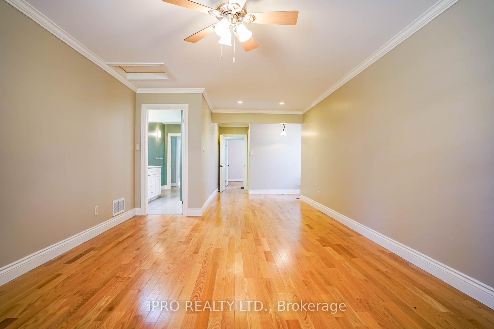 Photo 11 of 407 Anderson Street, Whitby, Blue Grass Meadows — HOMEH
