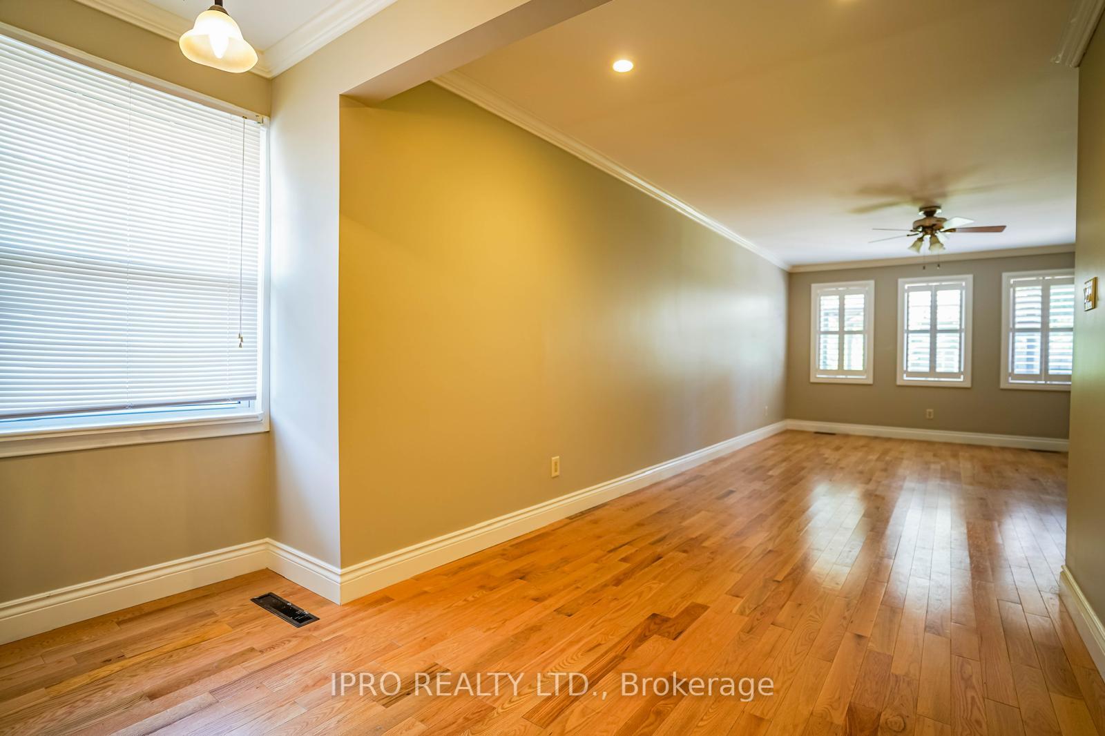 Photo 12 of 407 Anderson Street, Whitby, Blue Grass Meadows — HOMEH