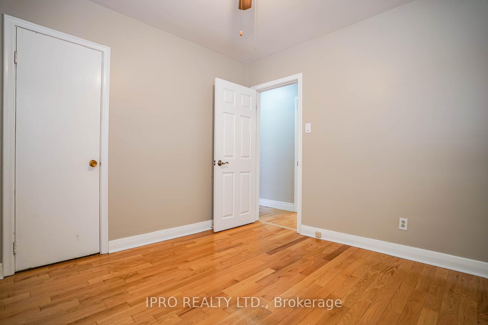 Photo 16 of 407 Anderson Street, Whitby, Blue Grass Meadows — HOMEH