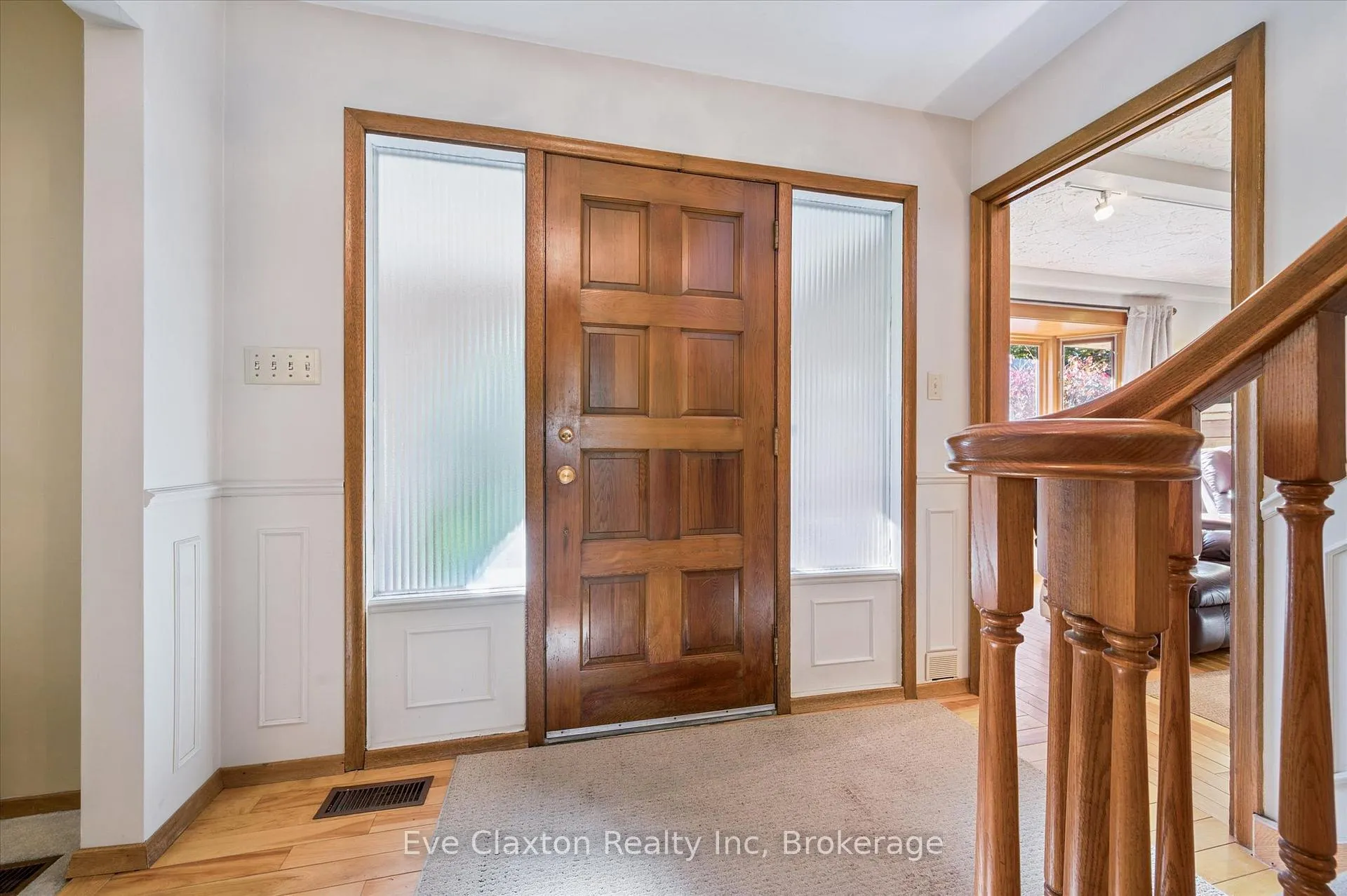 Photo 5 of 2314 Shantz Station Road, Woolwich — HOMEH